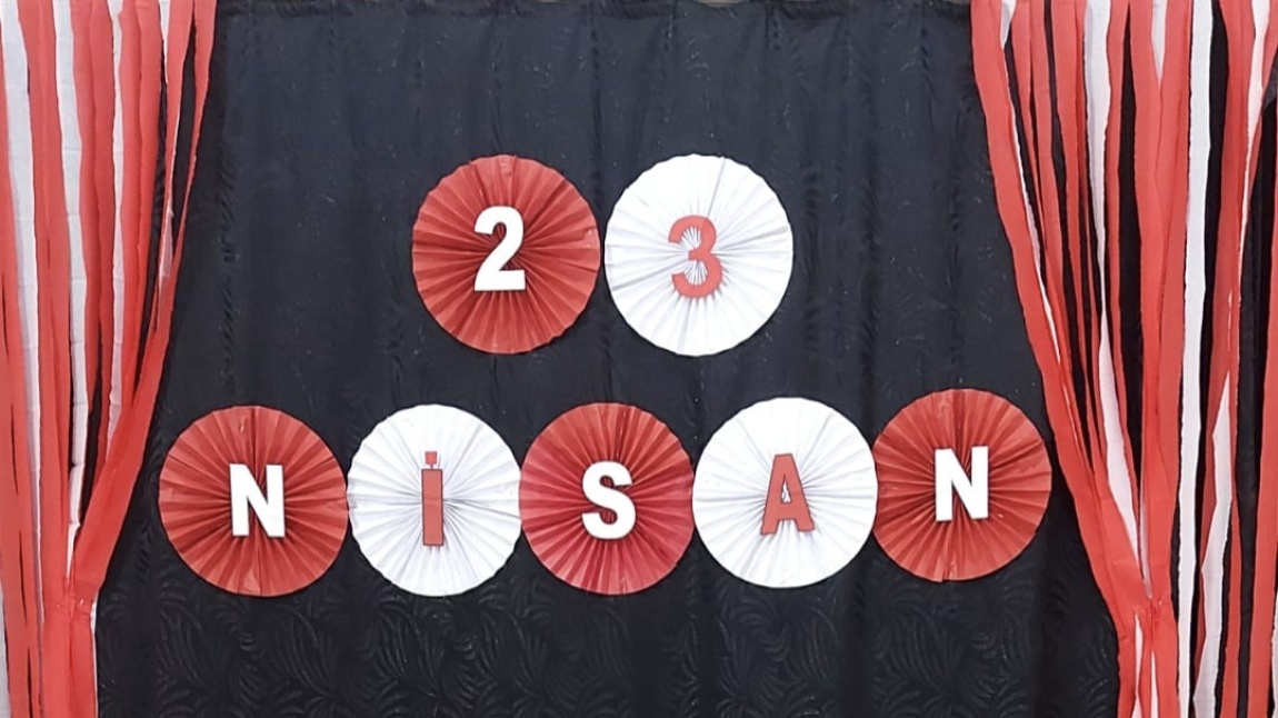 YAŞASIN 23 NİSAN :)